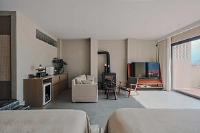 Utopia Yueji Art Seaview Designer Meisu