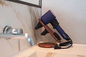 Utopia Yueji Art Seaview Designer Meisu
