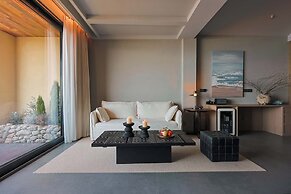 Utopia Yueji Art Seaview Designer Meisu