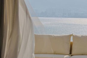 Utopia Yueji Art Seaview Designer Meisu