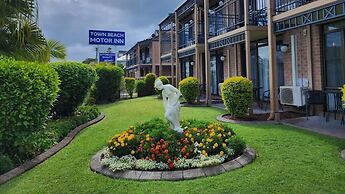 Town Beach Motor Inn