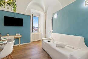 EA Blue Marin Apartment