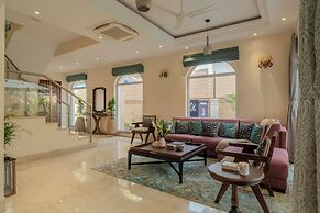 Staymaster Una 4BR Villa