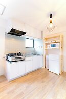 Kobayashi Building 302