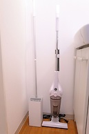 Kobayashi Building 302