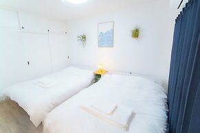 Kobayashi Building 302