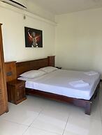 Hotel Sandriana Kandy