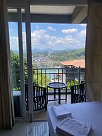 Hotel Sandriana Kandy