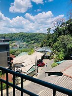 Hotel Sandriana Kandy