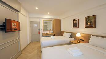 B2 Future Park Rangsit Boutique & Budget