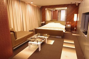 Blue Hotel OCTA - Adults Only