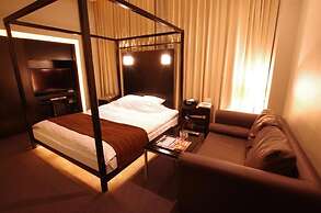 Blue Hotel OCTA - Adults Only