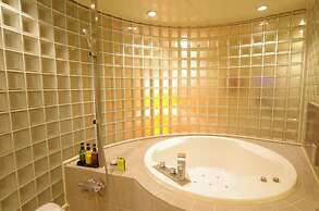 Blue Hotel OCTA - Adults Only
