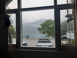 Hidden Lake Stay