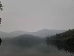 Hidden Lake Stay