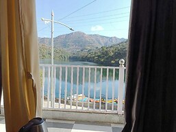 Hidden Lake Stay
