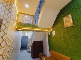 Shree Krishna Hotel