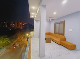 Shree Krishna Hotel