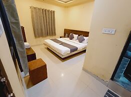 Shree Krishna Hotel