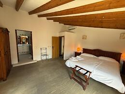 Hotel Moscari by CheelHotels