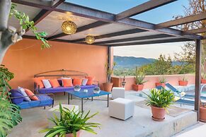 Hotel Moscari by CheelHotels
