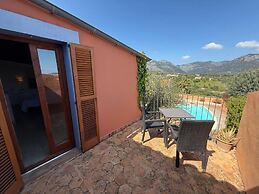 Hotel Moscari by CheelHotels