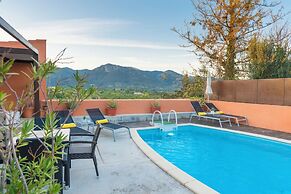 Hotel Moscari by CheelHotels