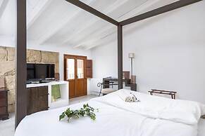 Hotel Moscari by CheelHotels