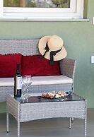Asmira Apartments