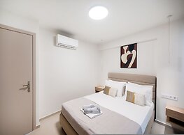 Asmira Apartments