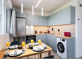 Asmira Apartments