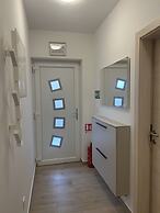 Apartment Mariner 2 With Heated Pool