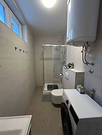 Apartment Mariner 2 With Heated Pool