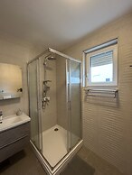 Apartment Mariner 1 With Heated Pool