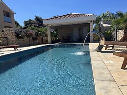 Apartment Mariner 1 With Heated Pool