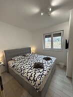 Apartment Mariner 1 With Heated Pool