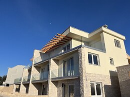 Apartment Mariner 1 With Heated Pool