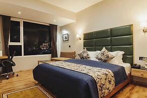 Avira Hotel