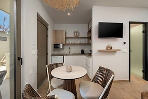Oasis Luxury Suites