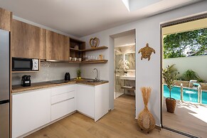Oasis Luxury Suites