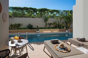 Oasis Luxury Suites