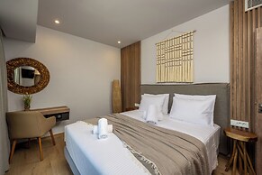 Oasis Luxury Suites