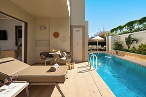 Oasis Luxury Suites