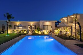 Oasis Luxury Suites