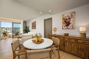 Oasis Luxury Suites