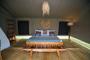 ENTEPESI TENTED CAMP