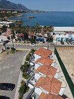 Row 7 Holiday Homes