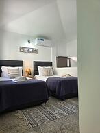 Row 7 Holiday Homes