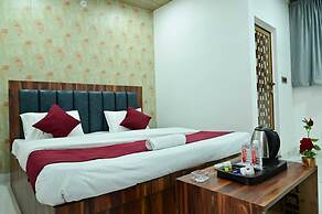 Hotel Raj Inn