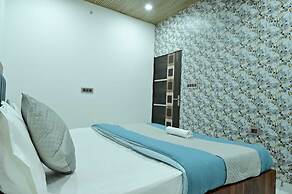 Hotel Raj Inn